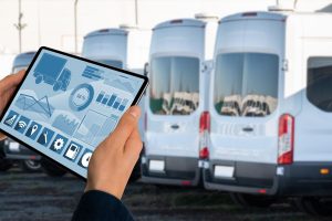 Karty drogowe w firmie – jak przejść z papierowej ewidencji na system elektroniczny?